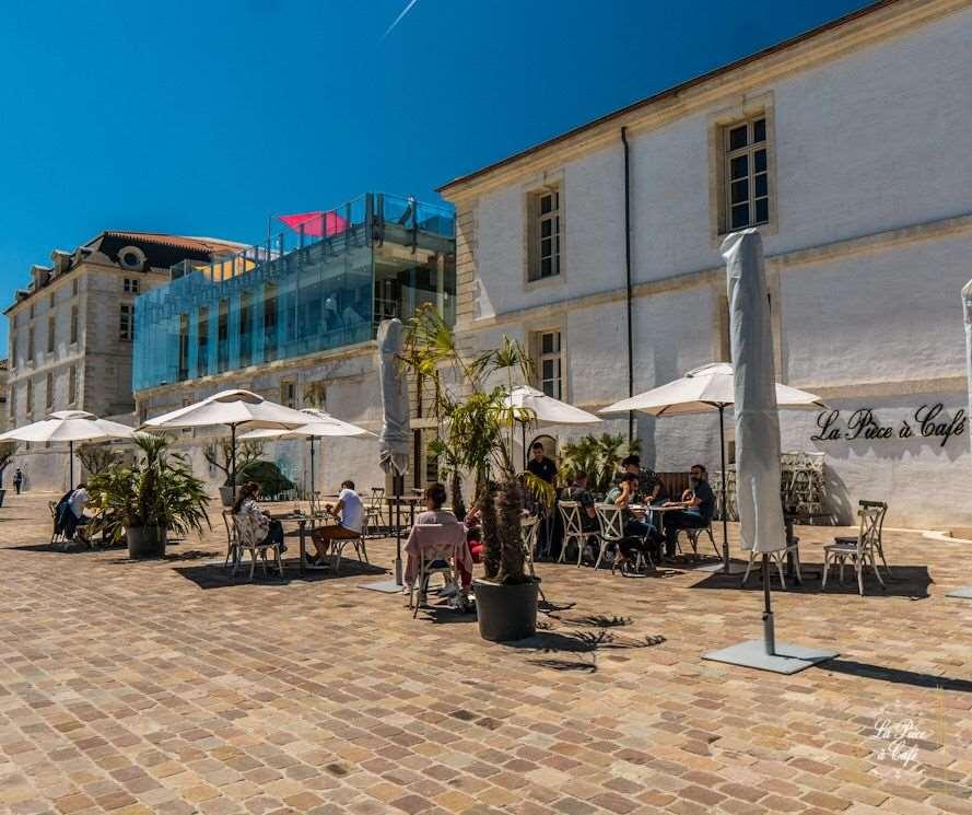 Residence De L'Arsenal Royal - Meubles De Tourisme 로슈포르 외부 사진